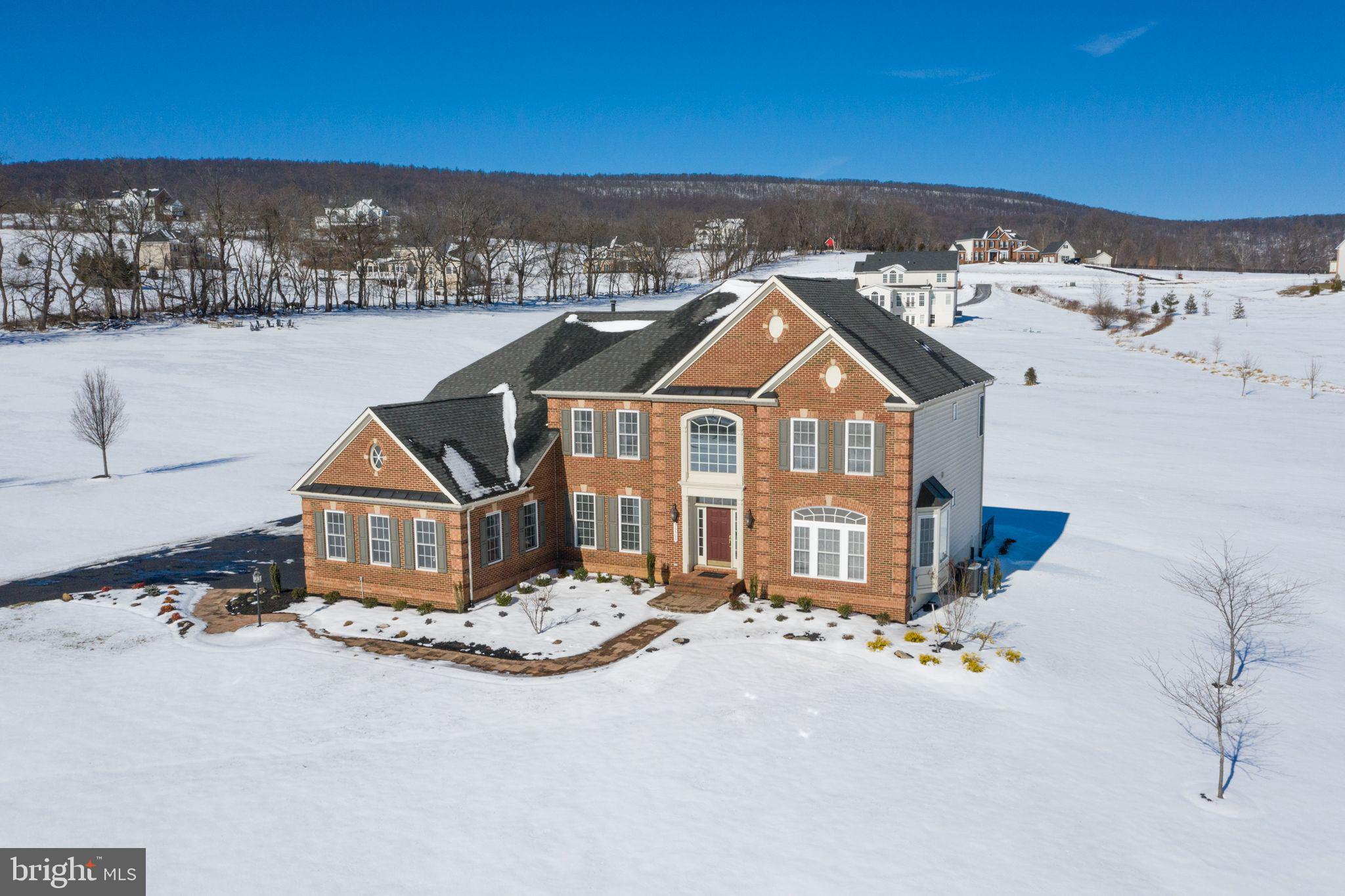 35500 Sunny Ridge Road Round Hill, VA 20141 - Photo 1 of 66 Gallery Image 1