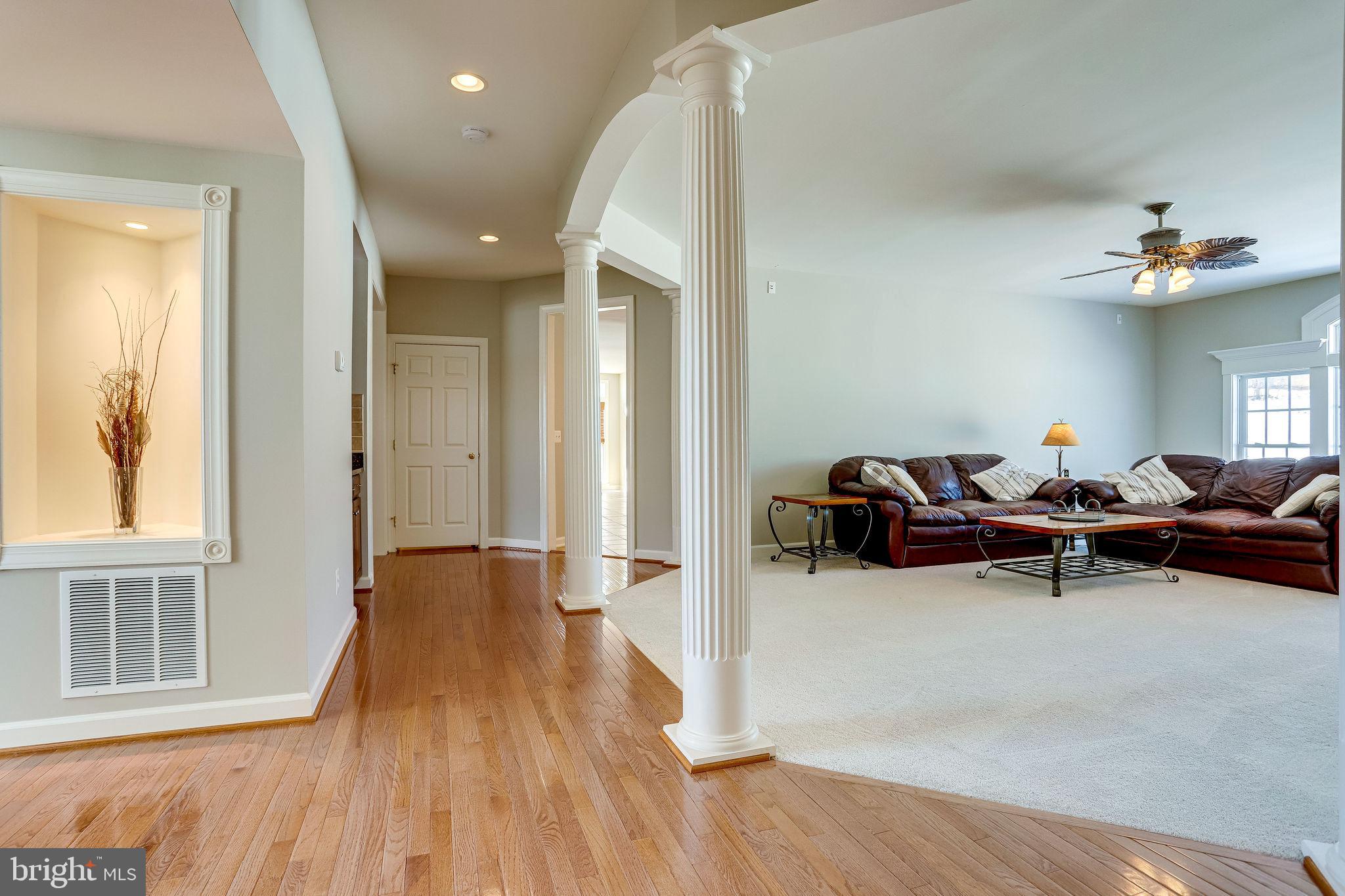 35500 Sunny Ridge Road Round Hill, VA 20141 - Photo 18 of 66 Gallery Image 18