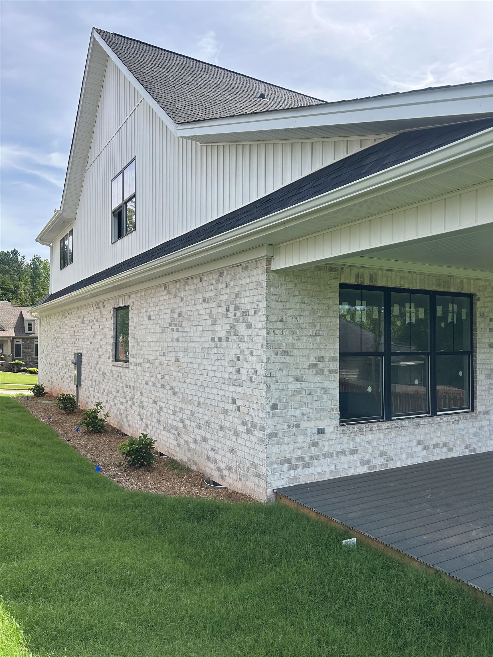 580 Chattooga Road Roebuck, SC 29376 - Photo 5 of 15