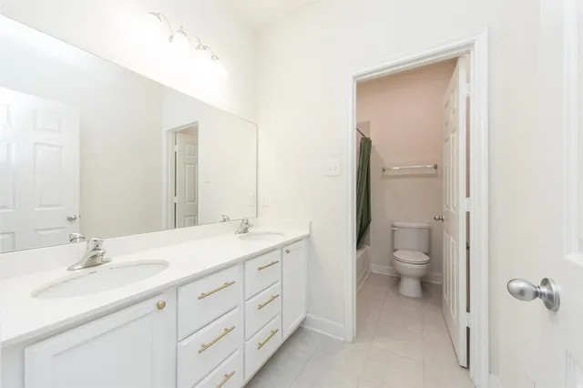 $3,980 | 15406 Easton Gate Lane, Houston, TX 77044