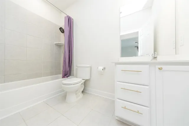 $3,980 | 15406 Easton Gate Lane, Houston, TX 77044