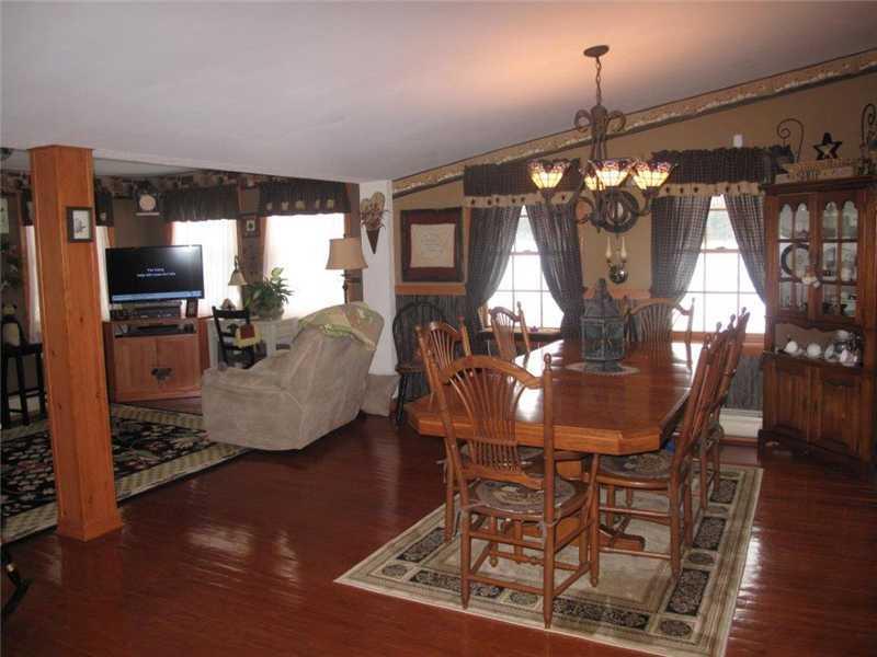 194 Hanson's Landing Road Ellsworth, ME 04605 - Photo 10 of 27 Dining Room.
