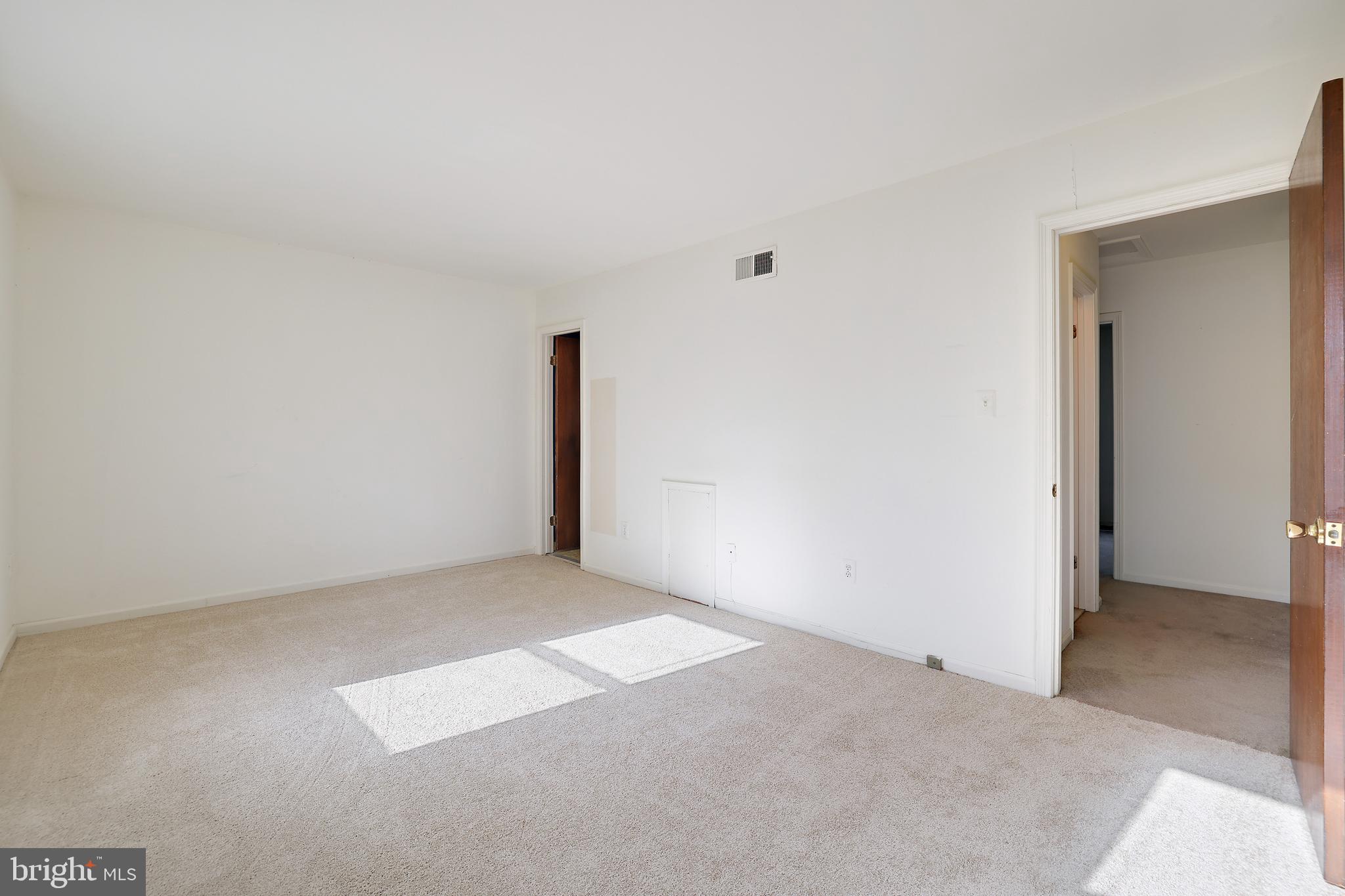10896 Rock Coast Road Columbia, MD 21044 - Photo 19 of 36 Gallery Image 19