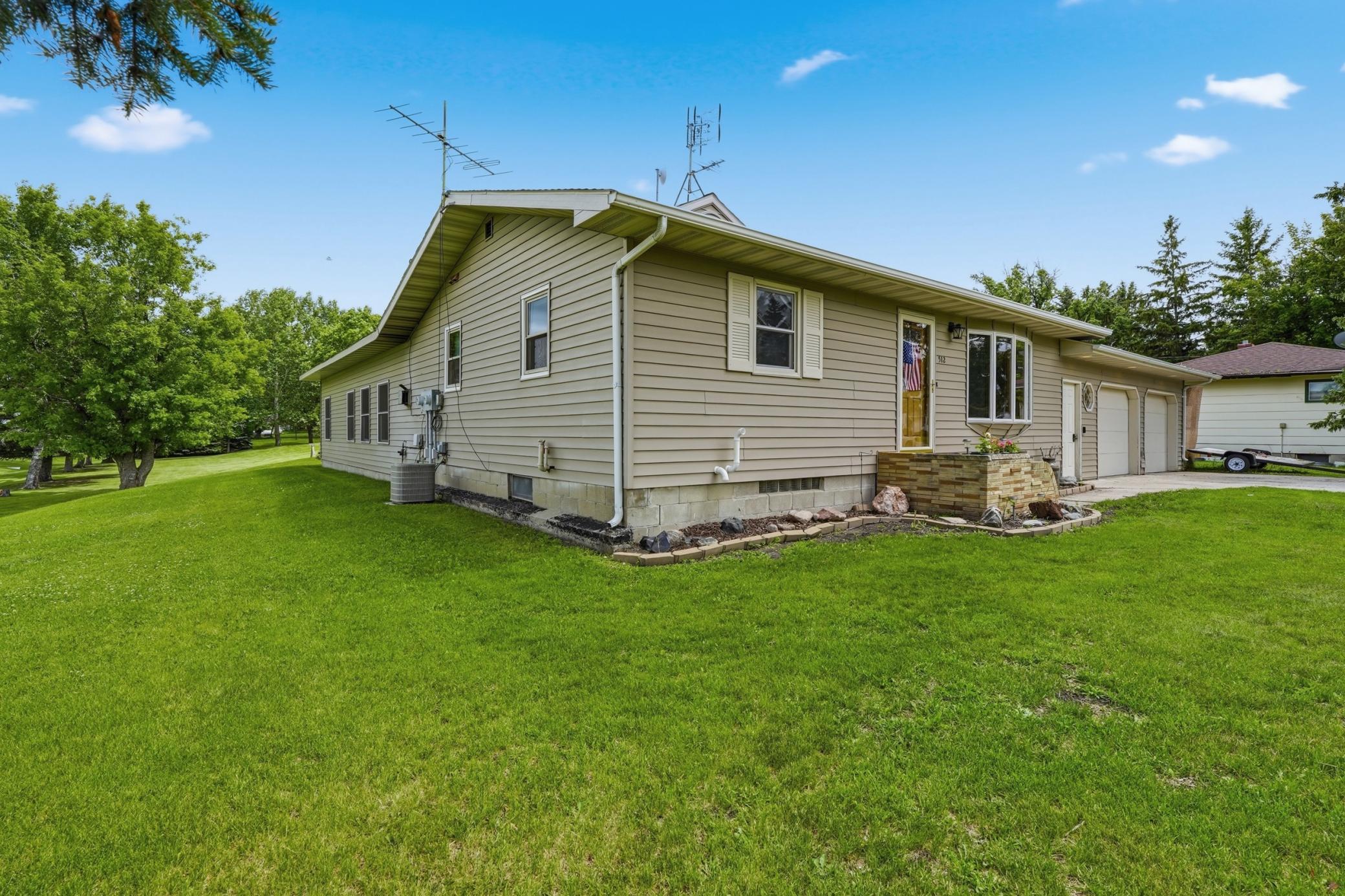 512 State Street Oslo, MN 56744 - Photo 27 of 28