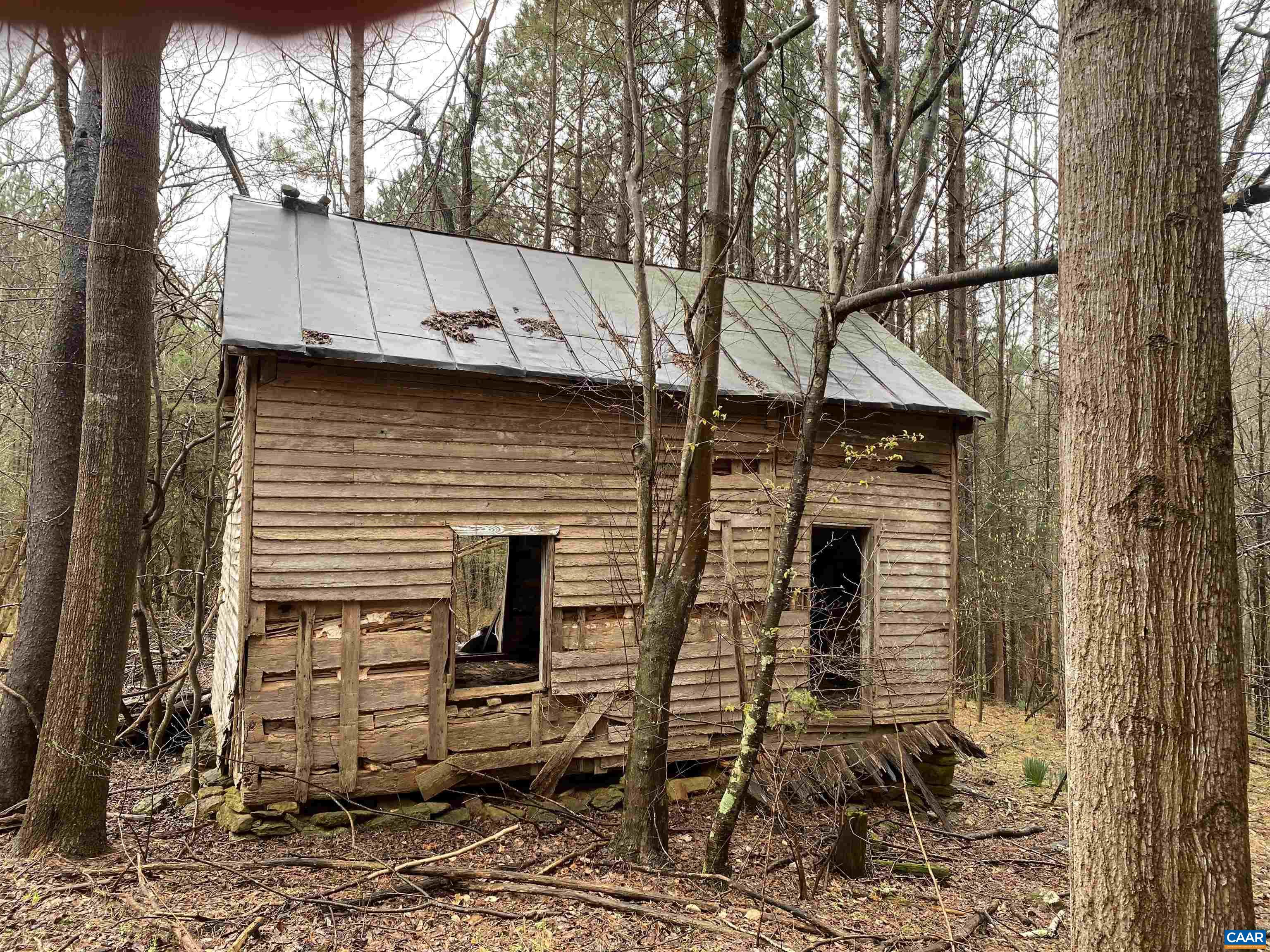 Roses Mill Road Amherst, VA 24521 - Photo 32 of 35 a front view of a house with parking space
