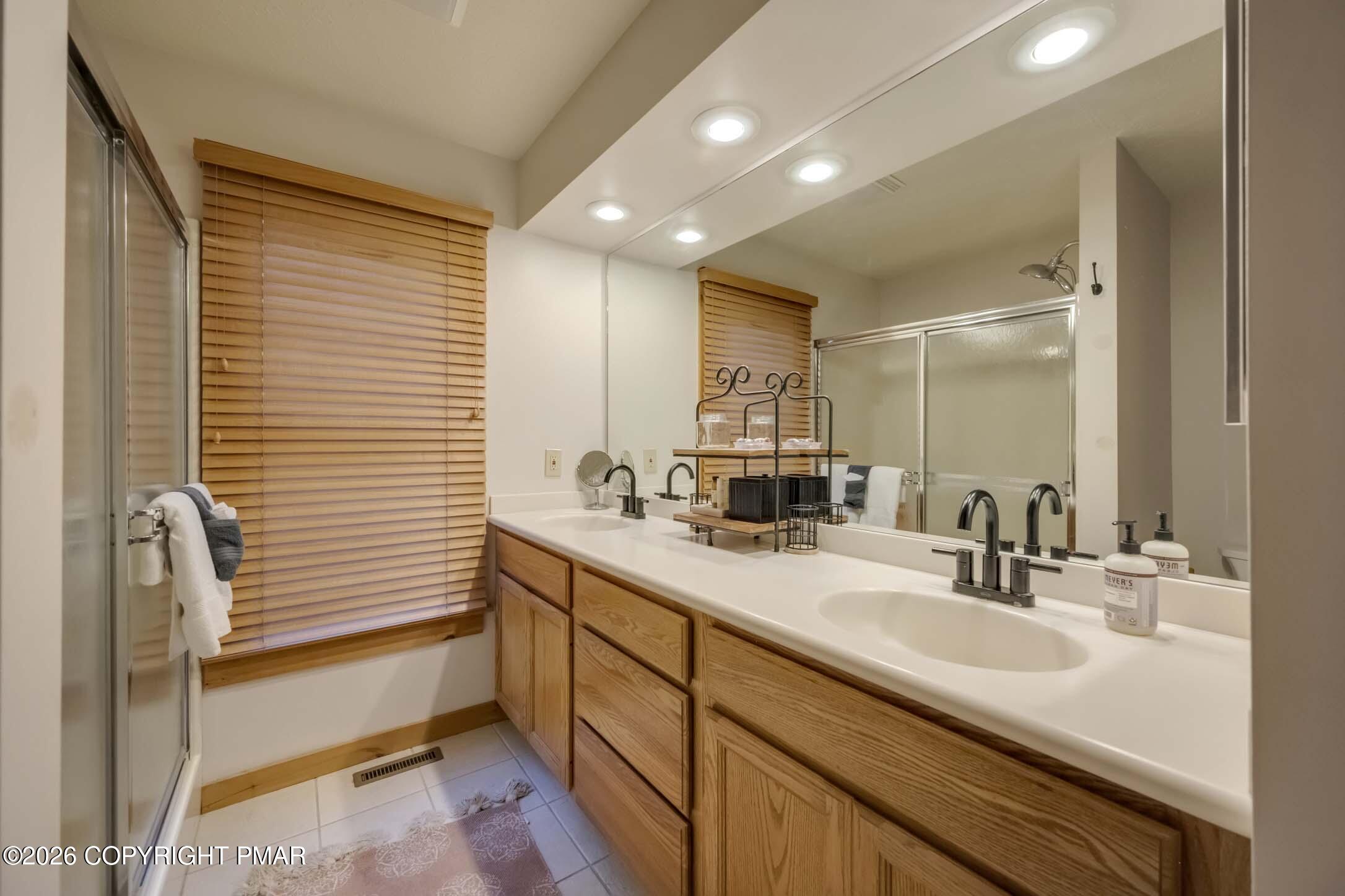 150 Upper Deer Valley Road Tannersville, PA 18372 - Photo 11 of 26 DSC_8457