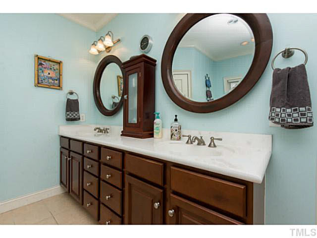 2028 Macon Ridge Road Raleigh, NC 27613 - Photo 16 of 25 Photo 16