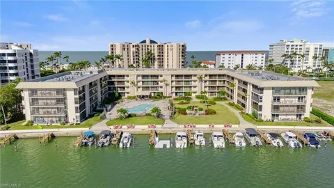 $749,000 | 3200 Gulf Shore Boulevard North, Unit 106, Naples, FL 34103