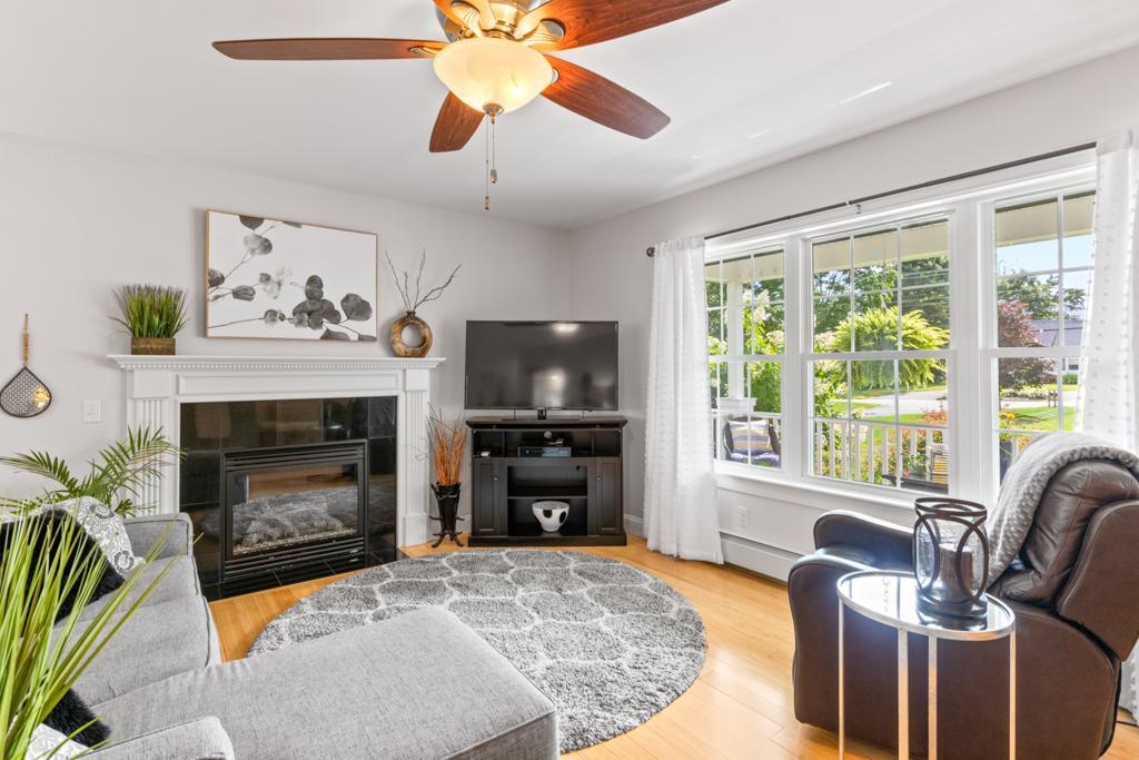 184 Pleasant Hill Road Scarborough, ME 04074 - Photo 9 of 49 PH 7