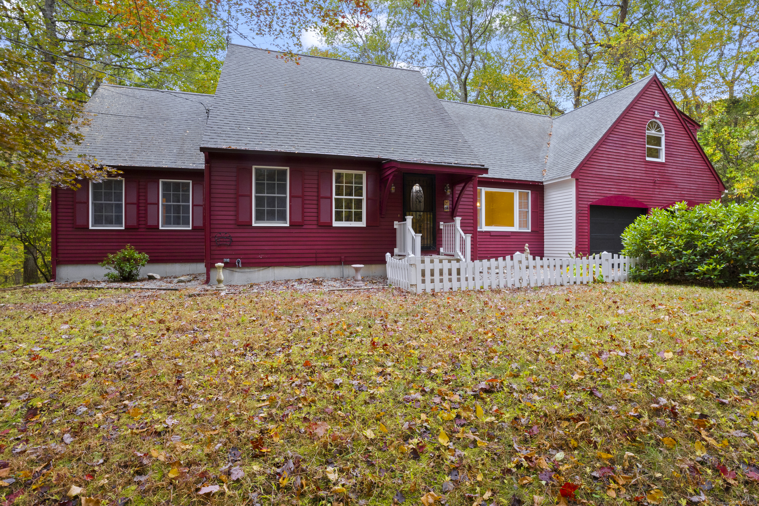 698 Brayman Hollow Road Pomfret, CT 06259 - Photo 1 of 1 a front view of a house with a yard