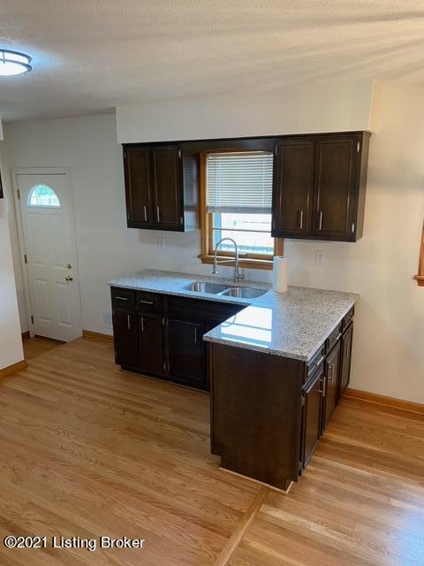 2618 Alps Road Louisville, KY 40216 - Photo 12 of 12 image13