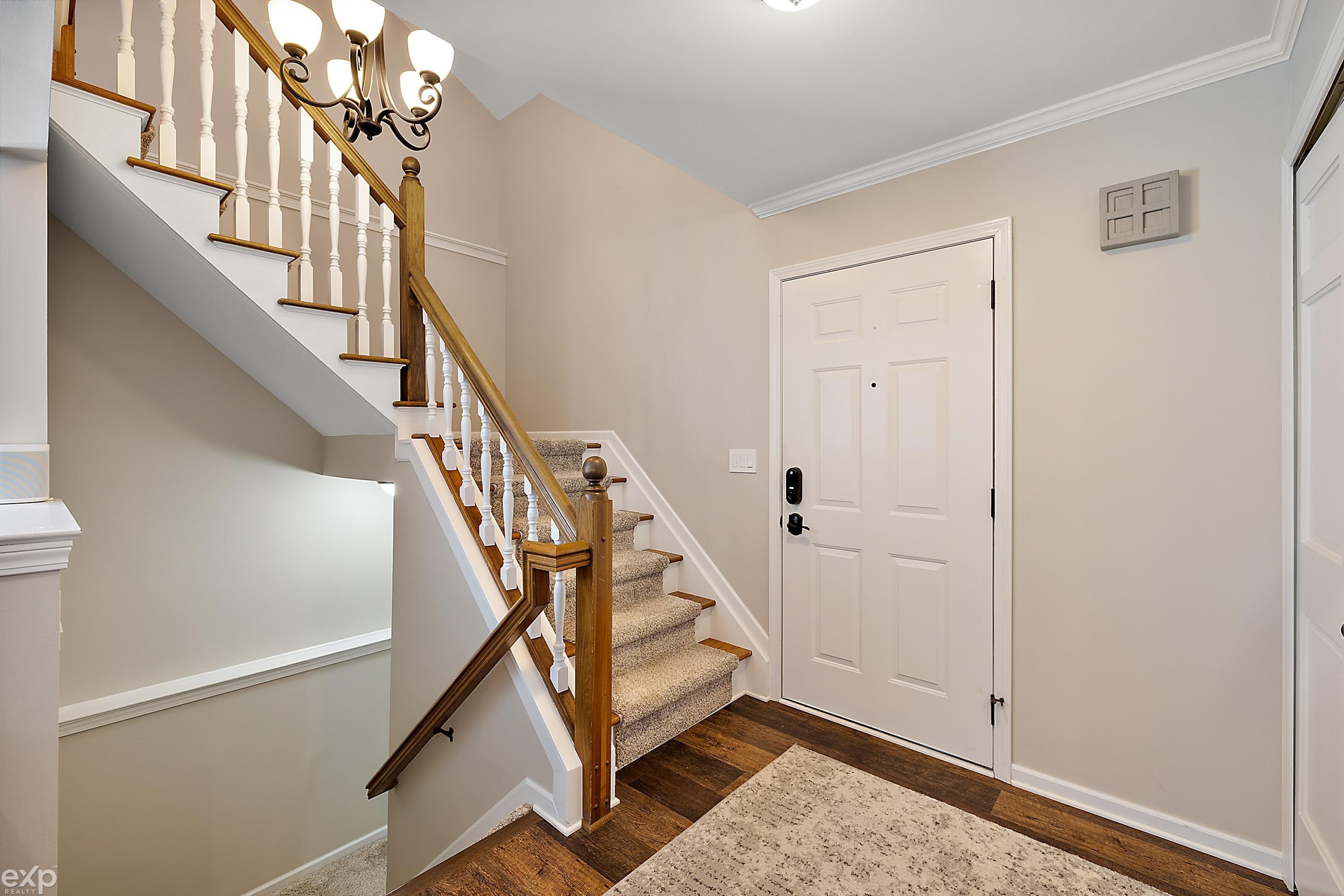 15280 Roxbury Circle Macomb, MI 48044 - Photo 10 of 40 50137115-40e89974-674d-40ae-bf2f-e62e8a9a278a.JPG