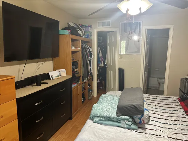 $100,000 | 9700 Leawood Boulevard, Unit 308, Houston, TX 77099