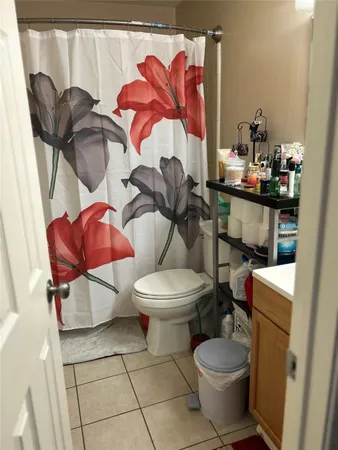 $100,000 | 9700 Leawood Boulevard, Unit 308, Houston, TX 77099