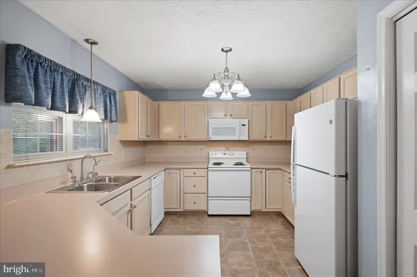 $479,000 | 231 Bentley Avenue, Winchester, VA 22602