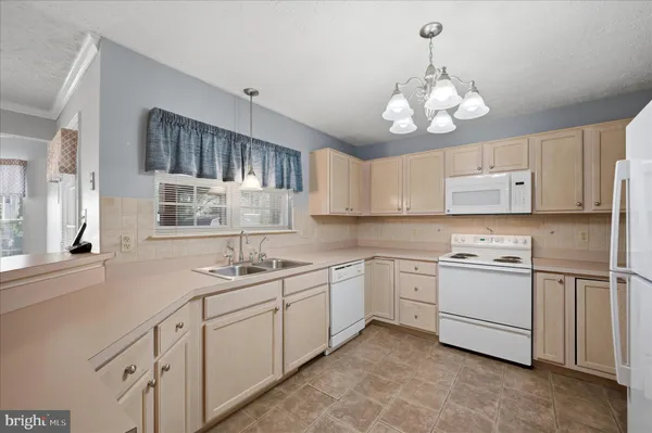 $479,000 | 231 Bentley Avenue, Winchester, VA 22602