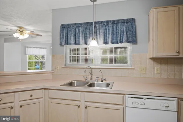 $479,000 | 231 Bentley Avenue, Winchester, VA 22602