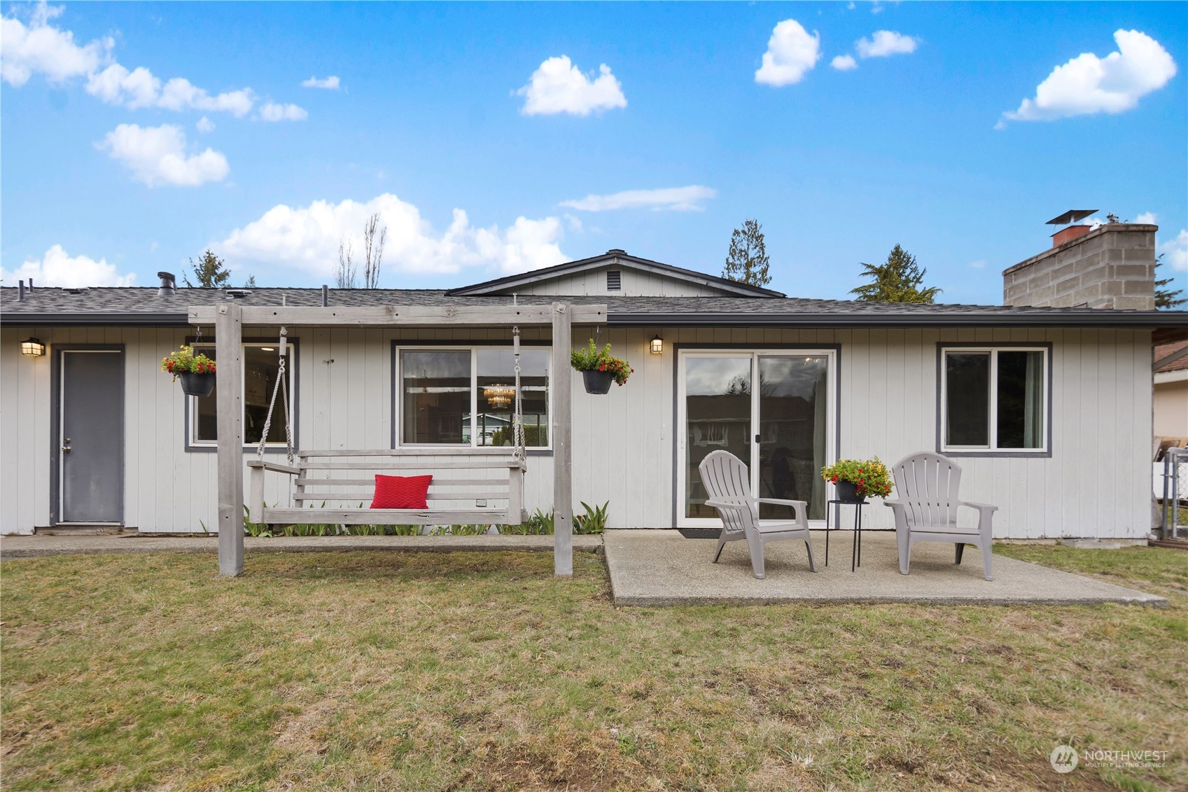 6807 Northeast 2nd Place Renton, WA 98059 - Photo 25 of 35 Gallery Image 25