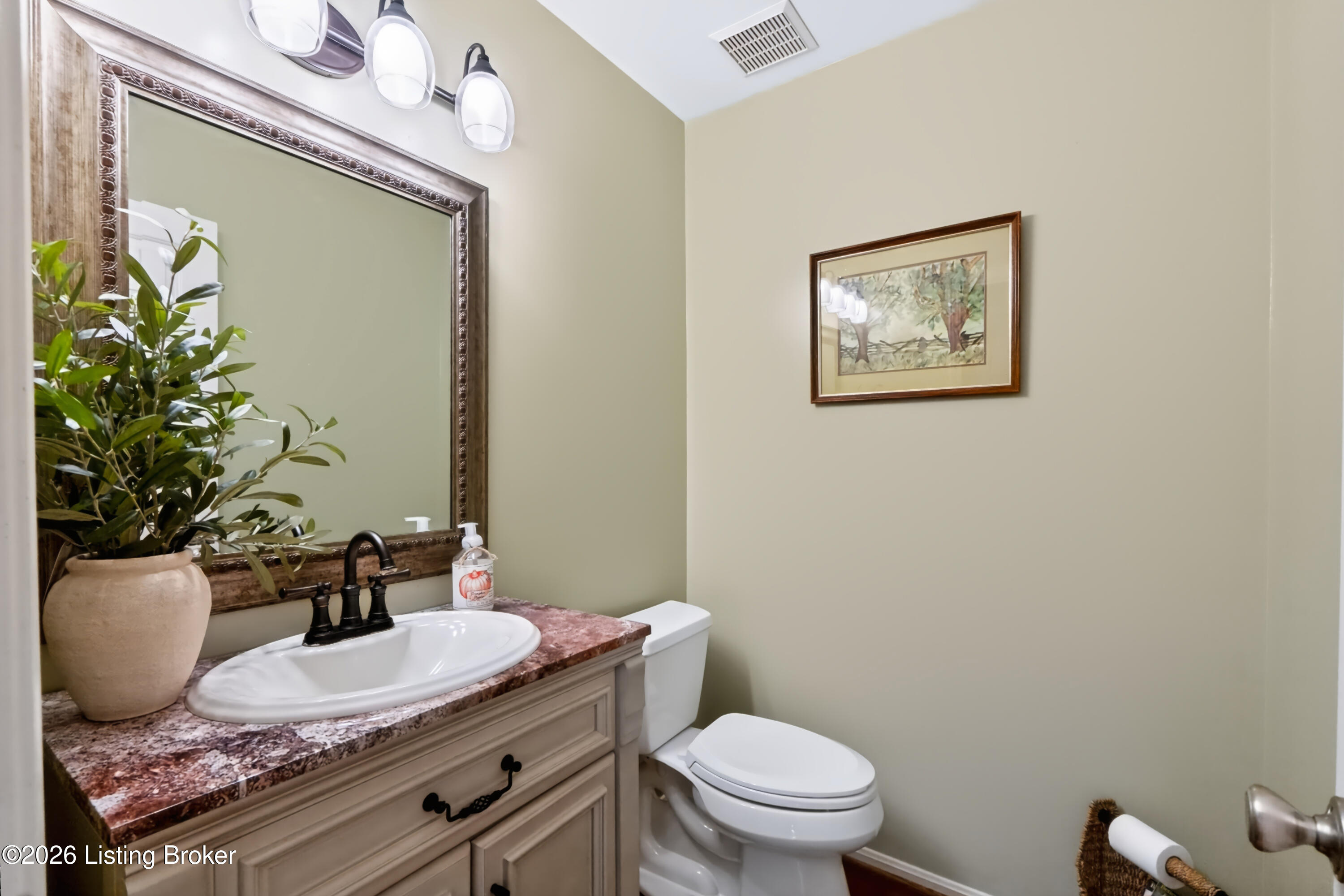 818 Foxgate Road Louisville, KY 40223 - Photo 21 of 62 818 Foxgate Road-21