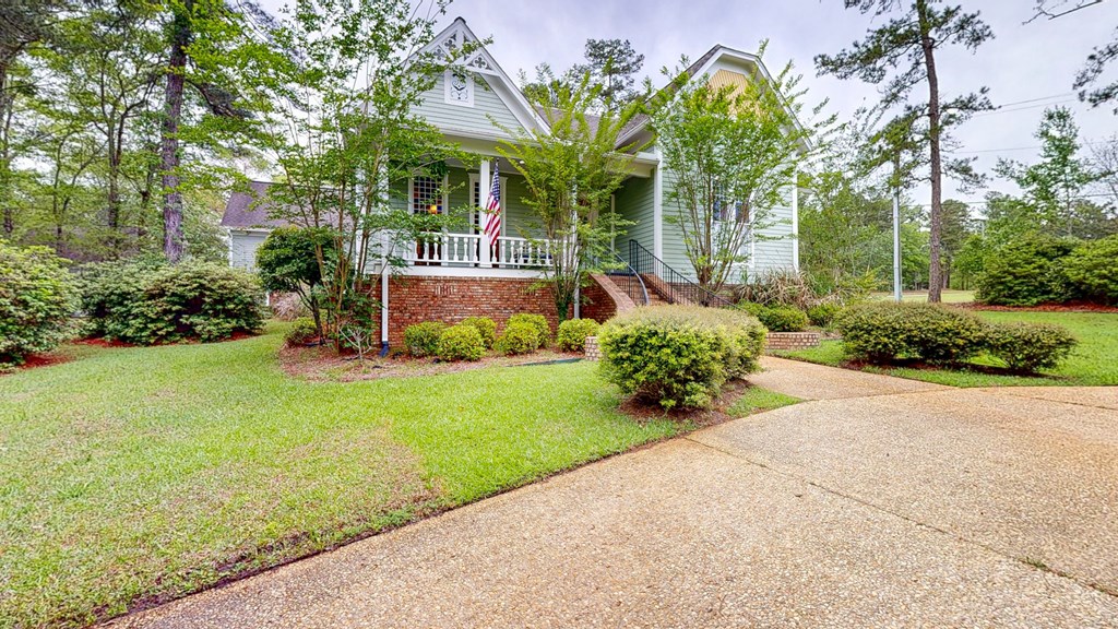 1852 East Roy Parker Road Ozark, AL 36360 - Photo 2 of 77