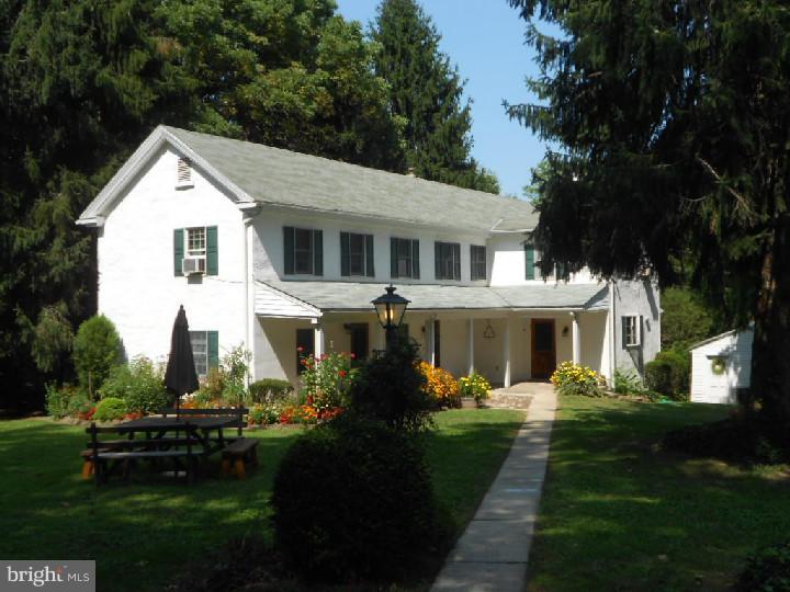 738 Schoolhouse Road Pottstown, PA 19465 - Photo 1 of 15 Exterior
