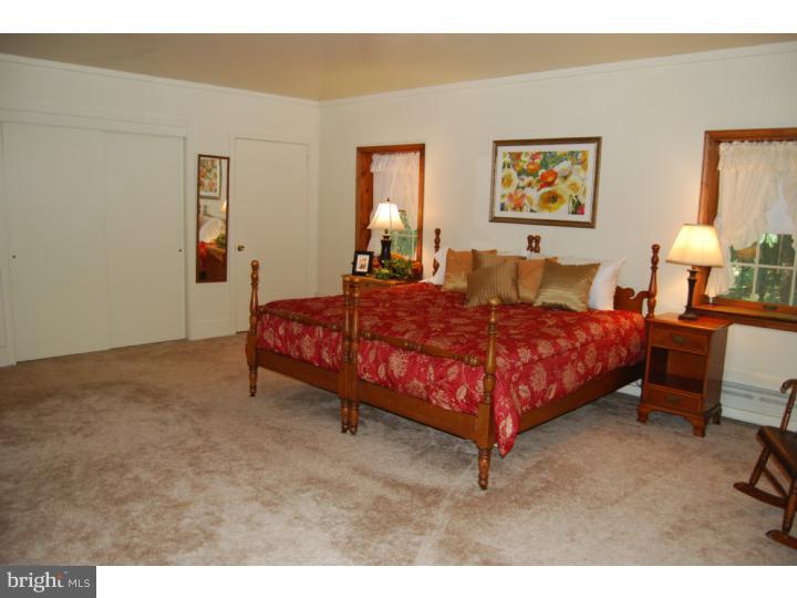738 Schoolhouse Road Pottstown, PA 19465 - Photo 14 of 15 Gallery Image 14