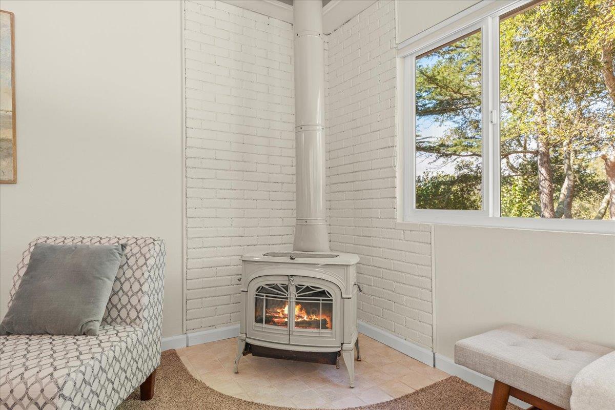 1300 Amesti Road Watsonville, CA 95076 - Photo 3 of 34 a living room with furniture and a window
