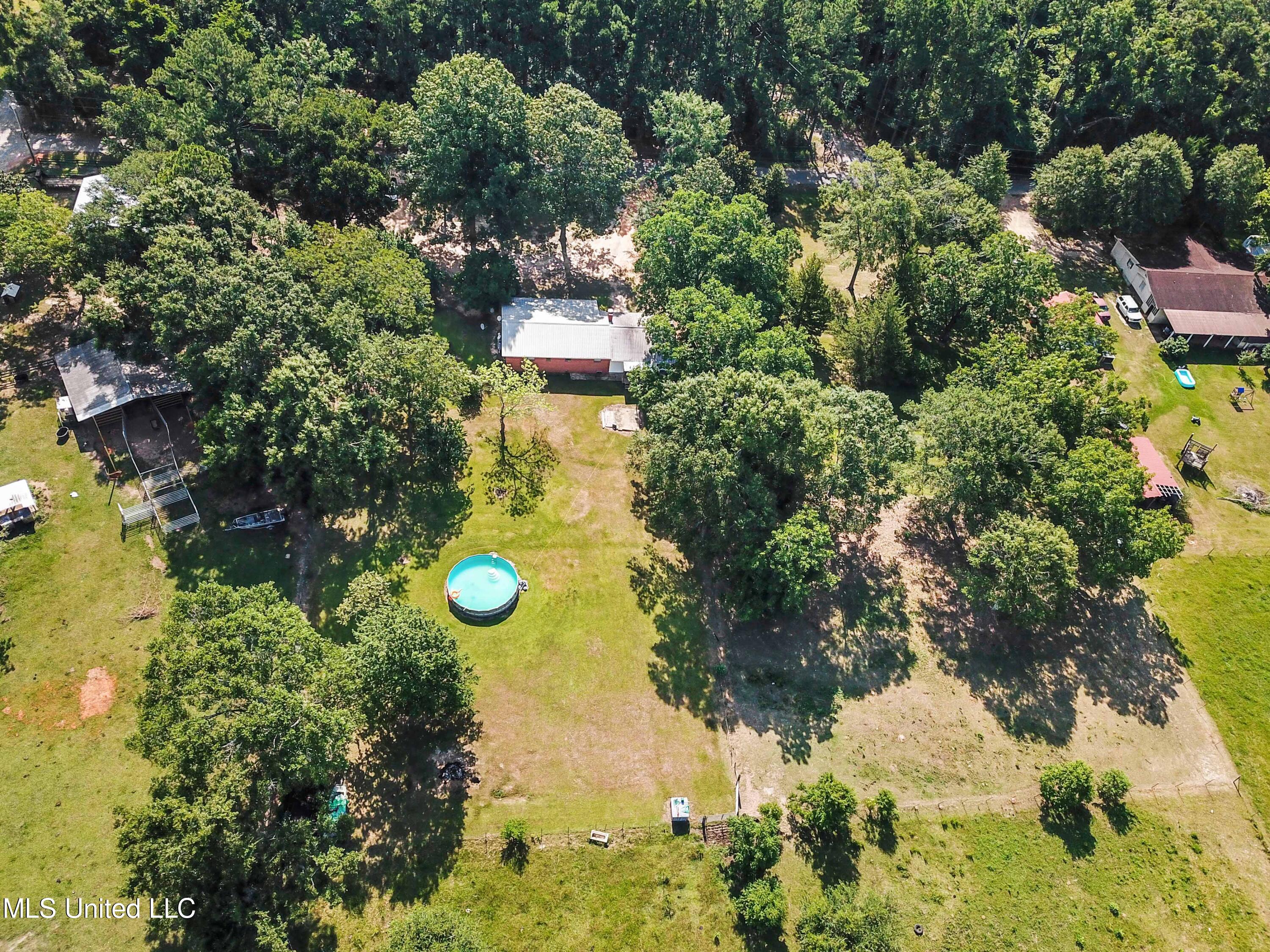 228 Holley Road Lucedale, MS 39452 - Photo 29 of 30 032