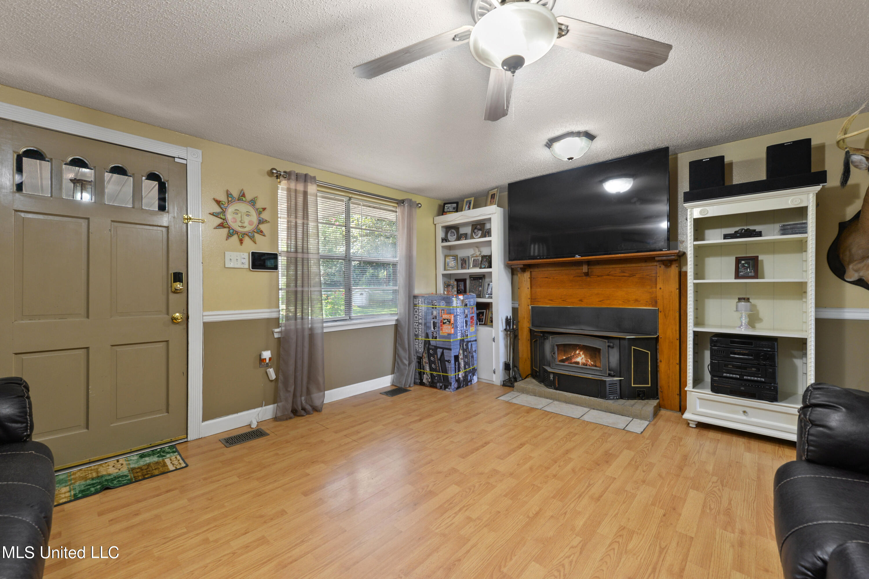 228 Holley Road Lucedale, MS 39452 - Photo 7 of 30 007