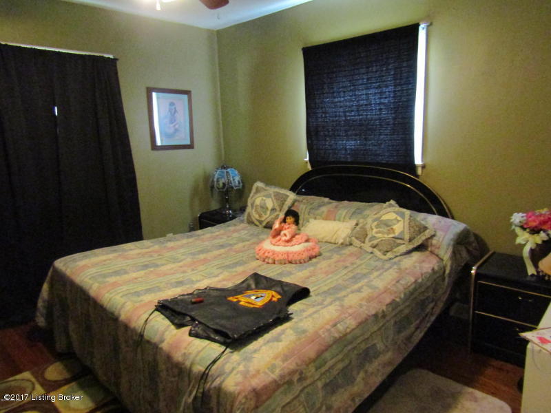 10606 Barricks Road Louisville, KY 40229 - Photo 25 of 34 BEDROOM 1