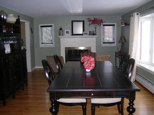 60 Riverside Drive Lincoln, RI 02865 - Photo 3 of 30 Gallery Image 3