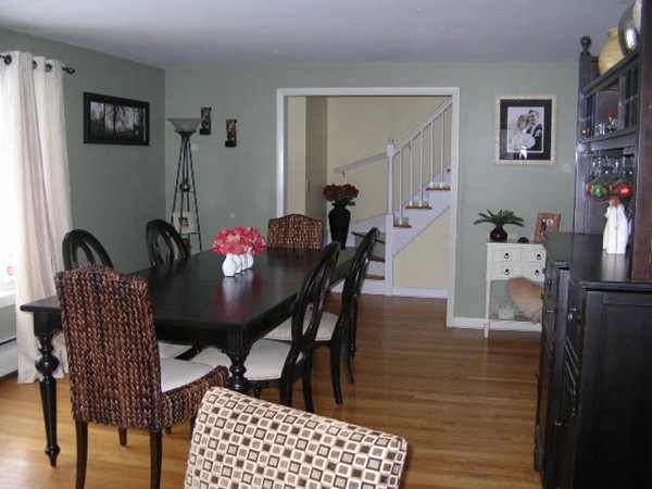 60 Riverside Drive Lincoln, RI 02865 - Photo 4 of 30 Gallery Image 4