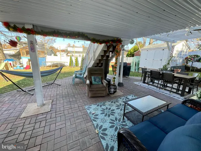 $3,500 | 6822 Donahue Court, Falls Church, VA 22042