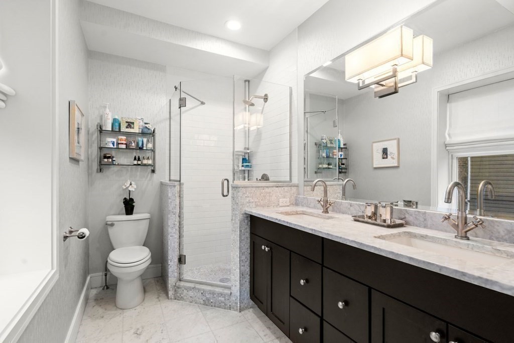 92 Pleasant Street, Unit 2 Brookline, MA 02446 - Photo 22 of 31