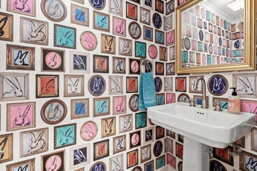 92 Pleasant Street, Unit 2 Brookline, MA 02446 - Photo 23 of 31