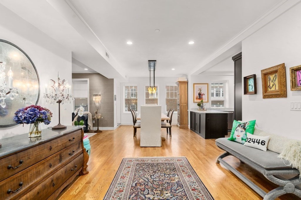 92 Pleasant Street, Unit 2 Brookline, MA 02446 - Photo 3 of 31