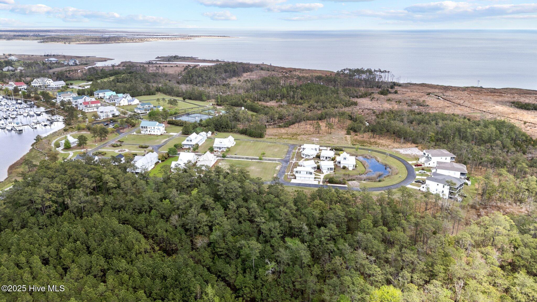 98 Boathouse Road Oriental, NC 28571 - Photo 18 of 55 9-web-or-mls-DJI_20250408134824_0031_D