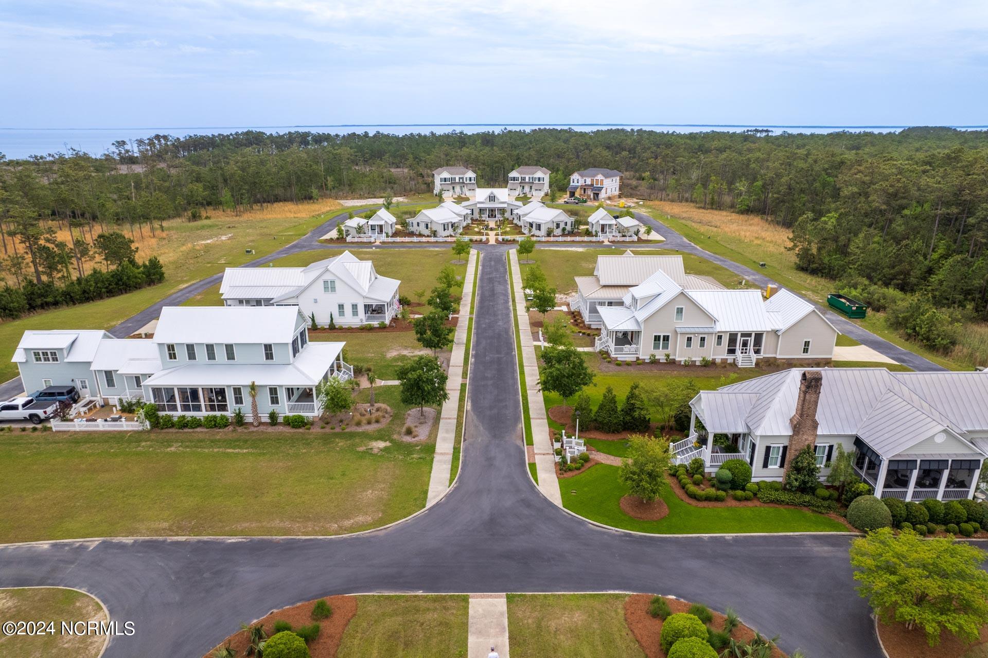 98 Boathouse Road Oriental, NC 28571 - Photo 21 of 55 Boathouse_Row_w