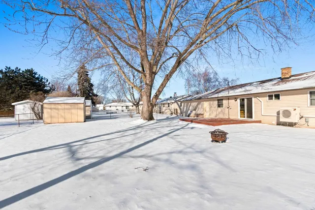 $249,900 | 1865 Bond Street, Green Bay, WI 54303