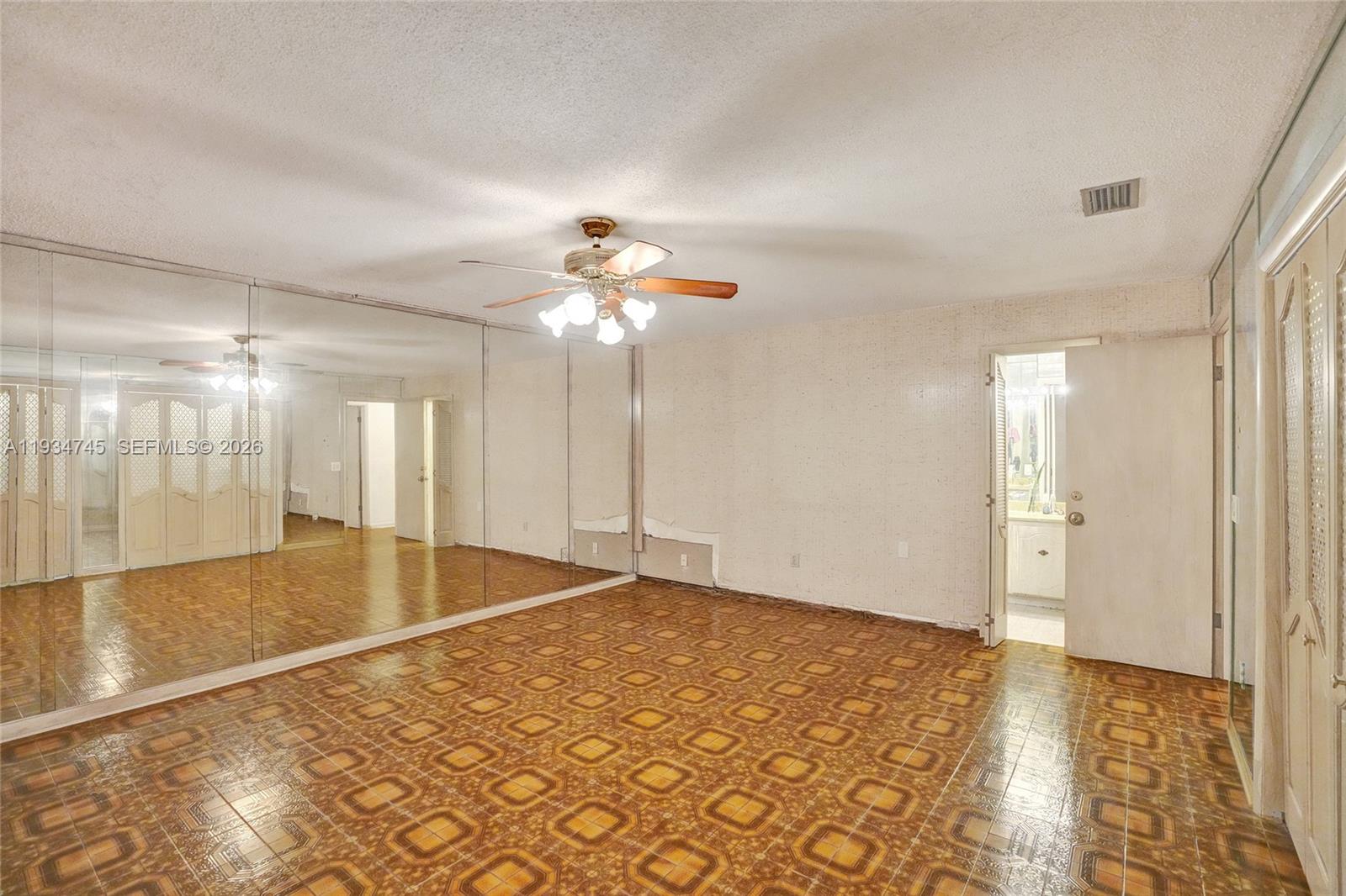 366 West 12th Street Hialeah, FL 33010 - Photo 13 of 99 Large Bedroom Room/Dance Studio