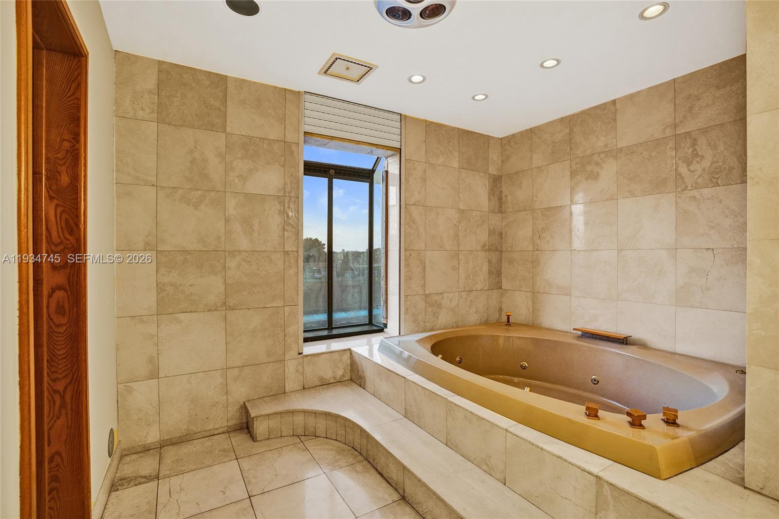 366 West 12th Street Hialeah, FL 33010 - Photo 37 of 99