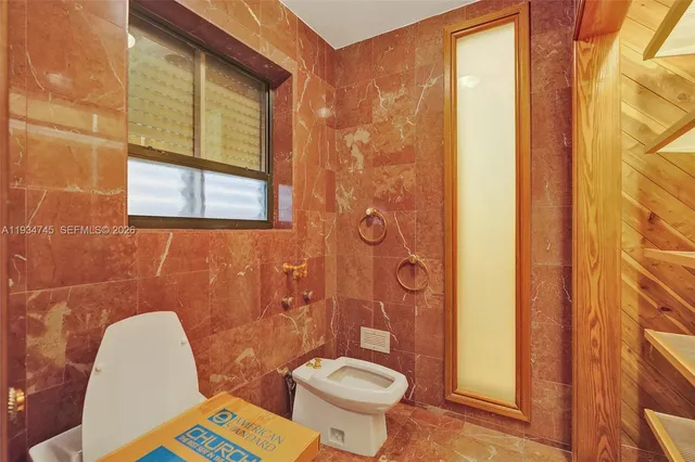 $1,700,000 | 366 West 12th Street, Hialeah, FL 33010