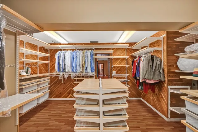 $1,750,000 | 366 West 12th Street, Hialeah, FL 33010