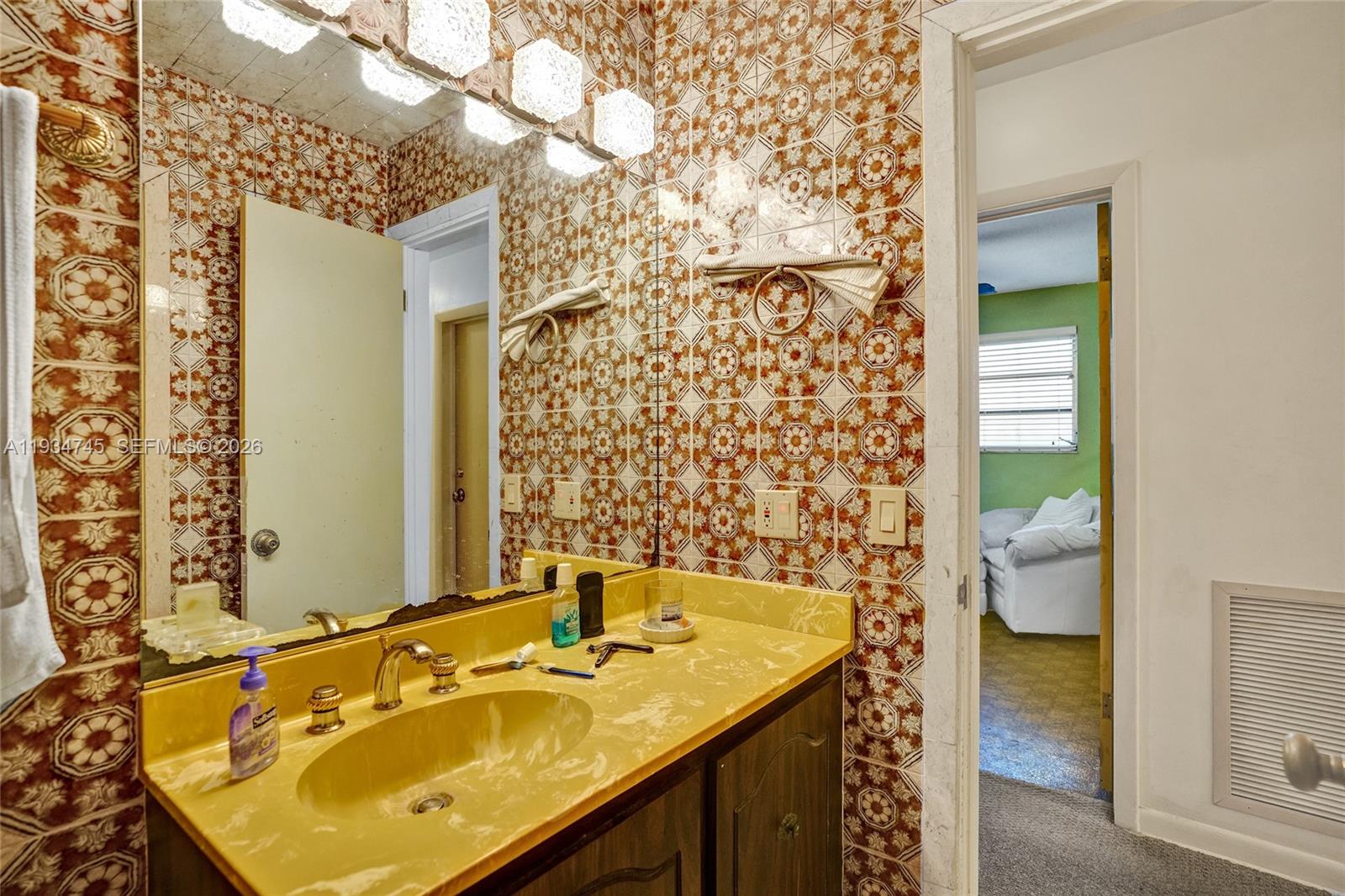 366 West 12th Street Hialeah, FL 33010 - Photo 73 of 99