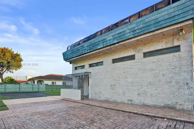 $1,700,000 | 366 West 12th Street, Hialeah, FL 33010