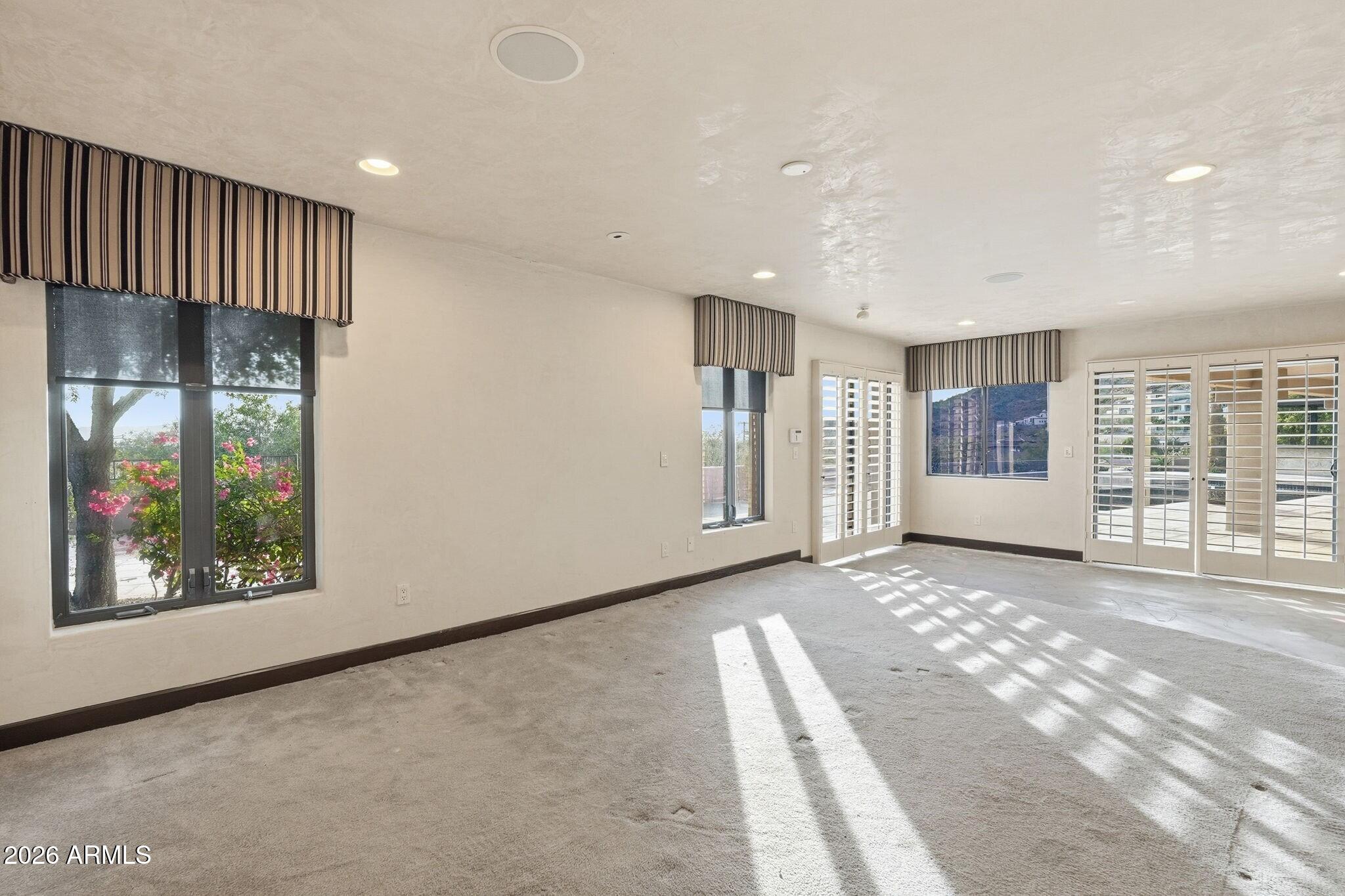 4021 East Lamar Road Paradise Valley, AZ 85253 - Photo 26 of 48 a view of an empty room with a window