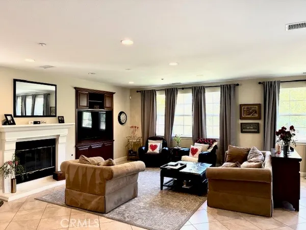 $1,675,000 | 3374 Crosspointe Court, Simi Valley, CA 93065
