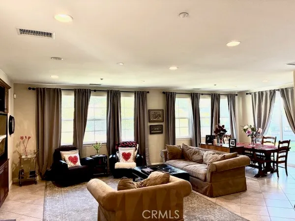 $1,675,000 | 3374 Crosspointe Court, Simi Valley, CA 93065