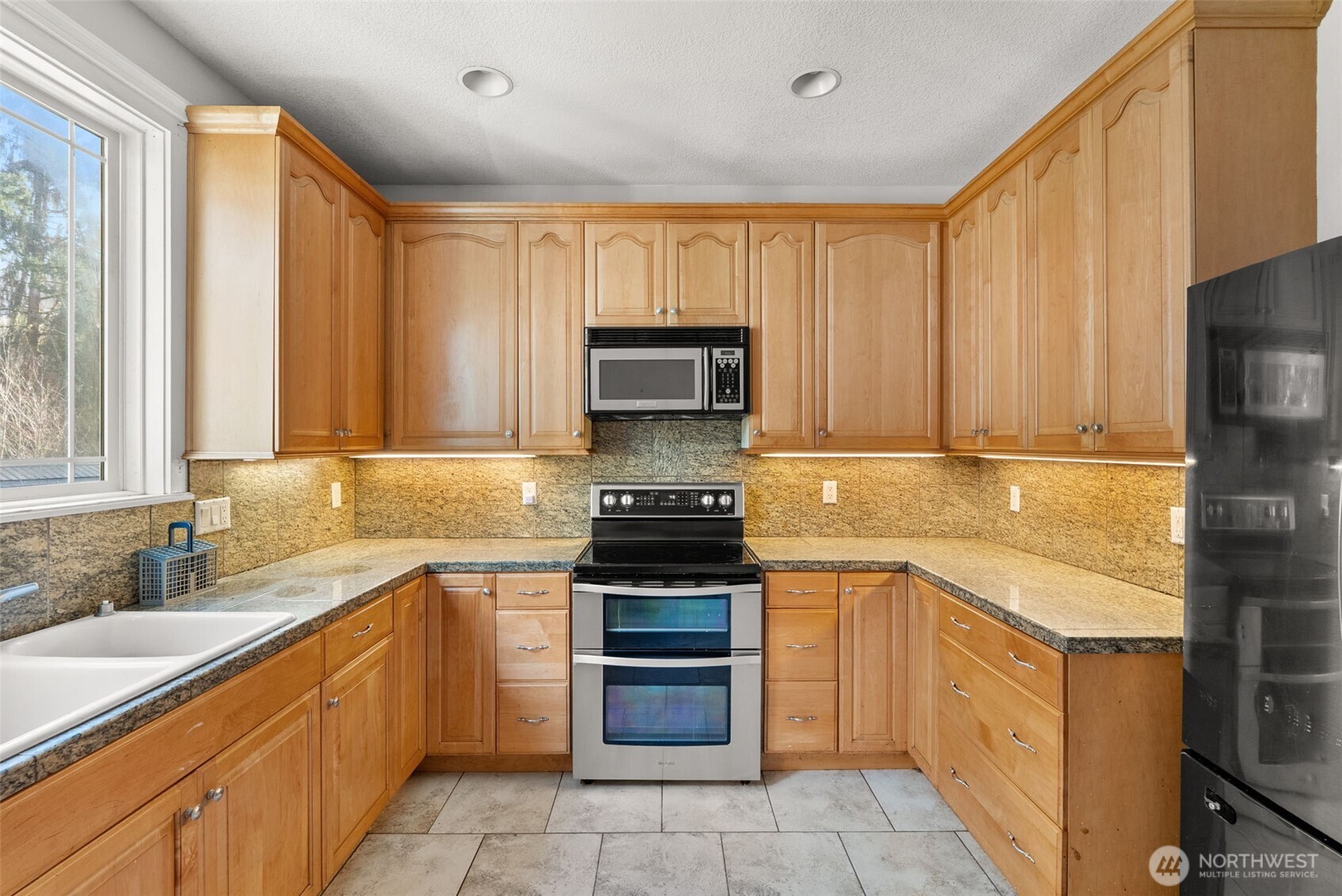 2929 South Fork Road Raymond, WA 98577 - Photo 11 of 30