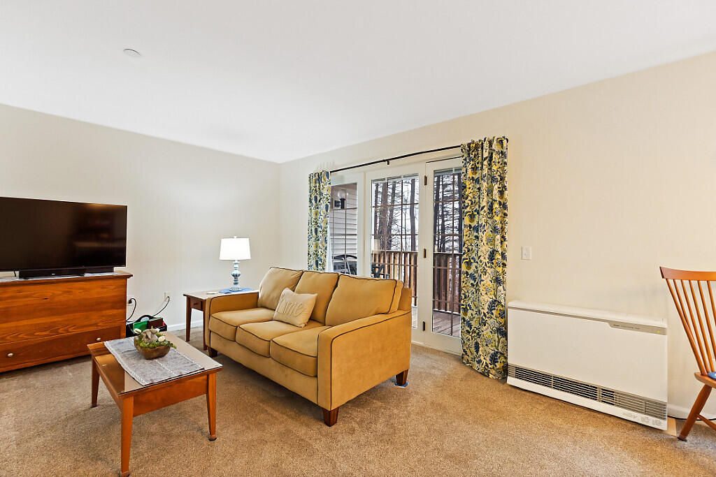 4 Schooner Ridge Road, Unit 1 Bath, ME 04530 - Photo 9 of 35 28_BP5A7801_DxO_mls